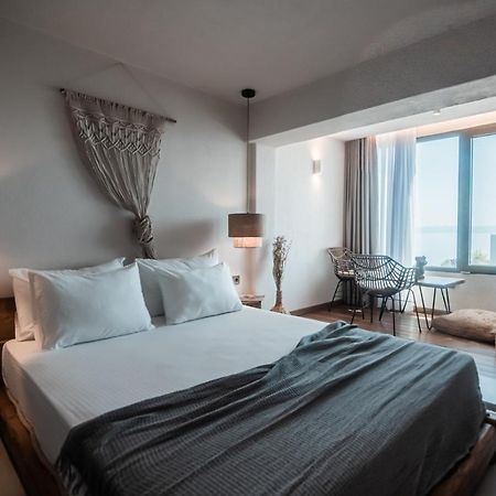 King'S & Queen'S Afitos - Suites With Private Pool Εξωτερικό φωτογραφία