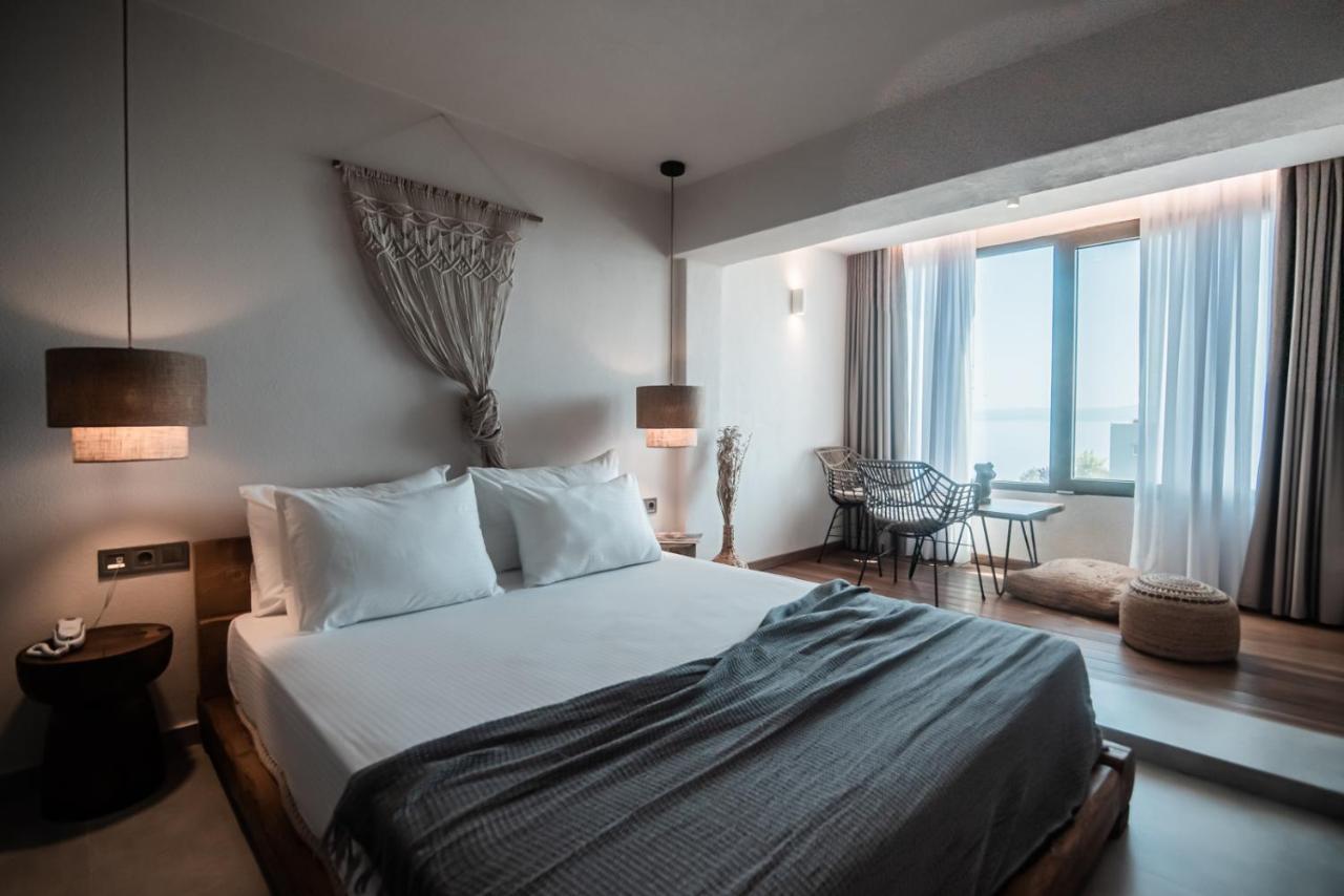 King'S & Queen'S Afitos - Suites With Private Pool Εξωτερικό φωτογραφία