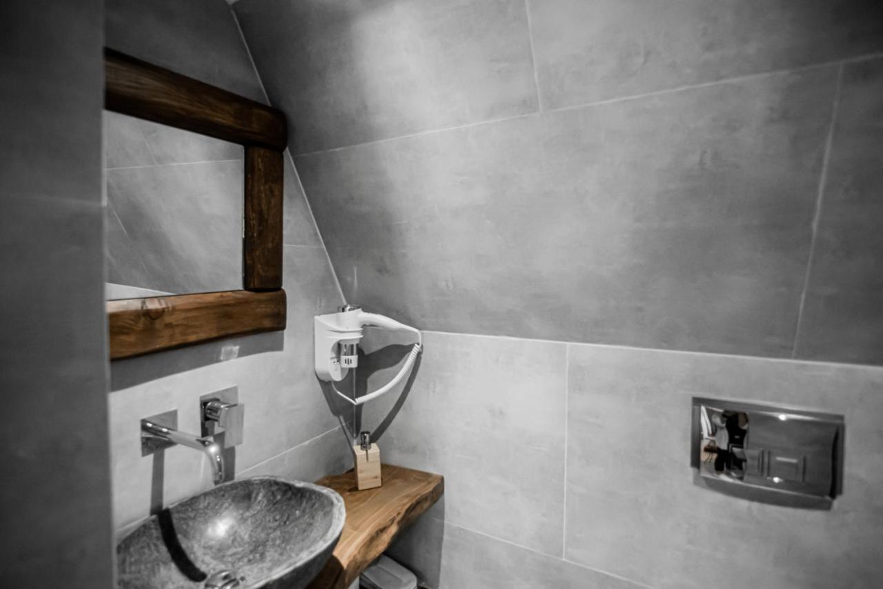 King'S & Queen'S Afitos - Suites With Private Pool Εξωτερικό φωτογραφία