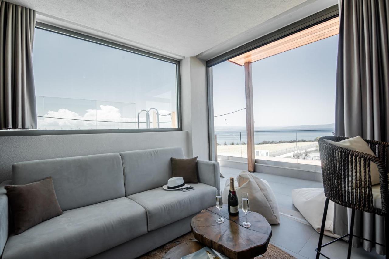 King'S & Queen'S Afitos - Suites With Private Pool Εξωτερικό φωτογραφία