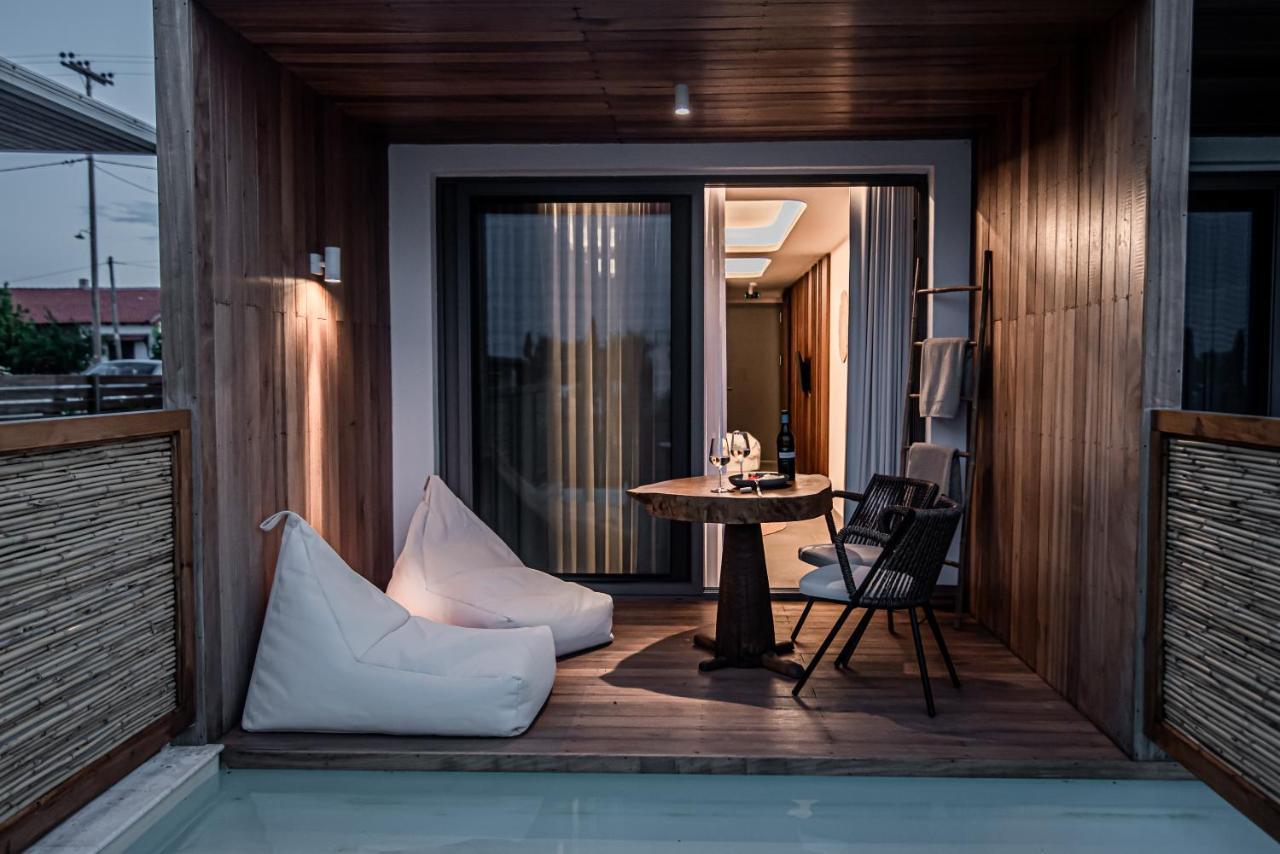 King'S & Queen'S Afitos - Suites With Private Pool Εξωτερικό φωτογραφία